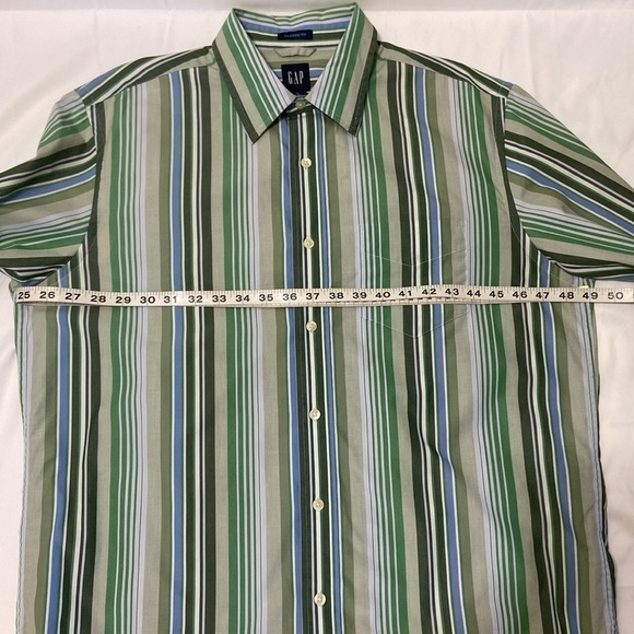 GAP,CLASSIC FIT,LONG SLEEVE,GREEN,TAN & STRIPED,BUTTON UP SHIRT.SIZE-L - Picture 4 of 10